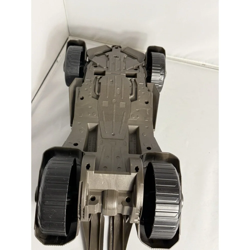 2015 Mattel Batman Vs Superman Epic Strike BATMOBILE Vehicle DC Comics 12